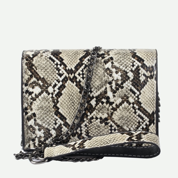 Snakeskin print Vegan Leather Small Crossbody bag - Picture 3 of 6